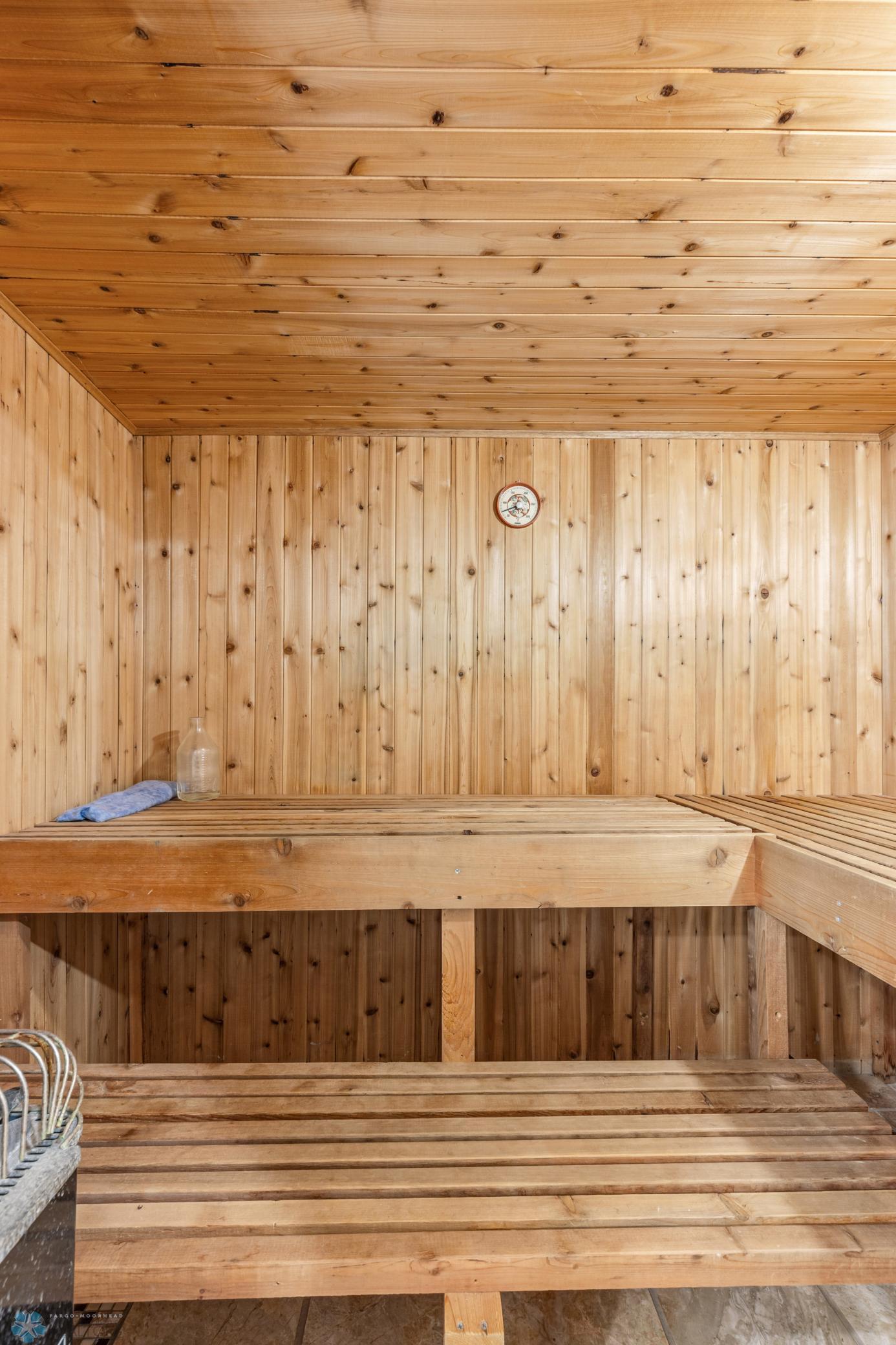 Wet/Dry Sauna