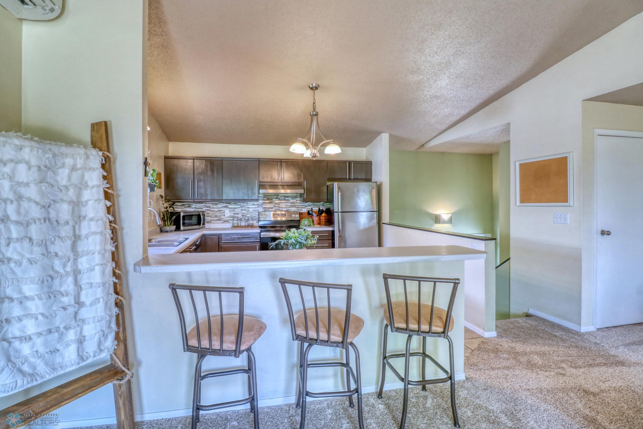 Kitchen1_1.jpg