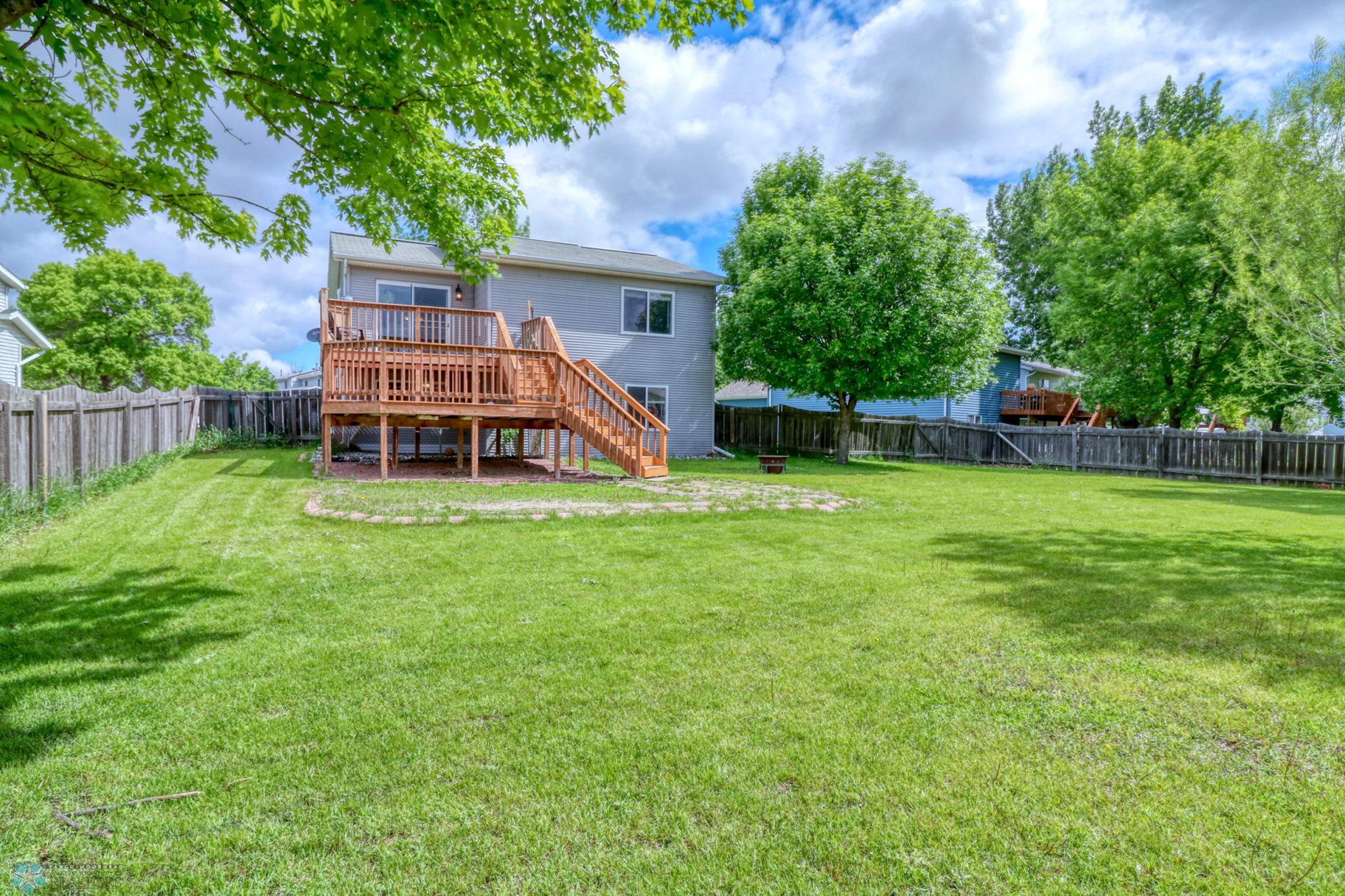 Backyard1_1.jpg