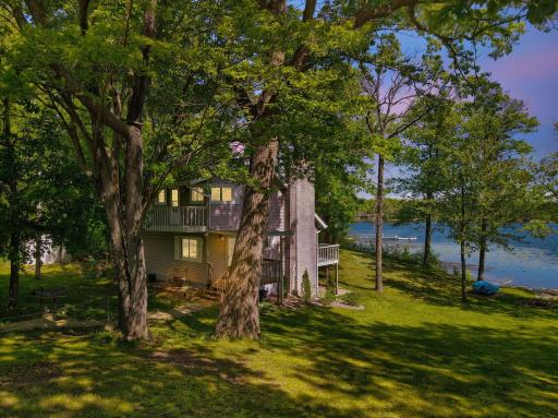 18562 Captive Lake Road, Garrison, MN 56450