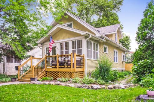 1740 James Avenue, Saint Paul, MN 55105