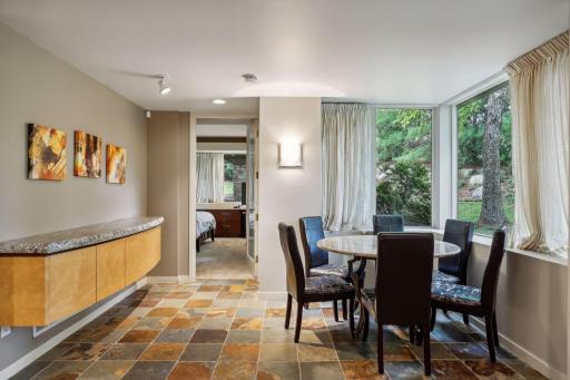 18002 Bearpath Trail, Eden Prairie, MN 55347
