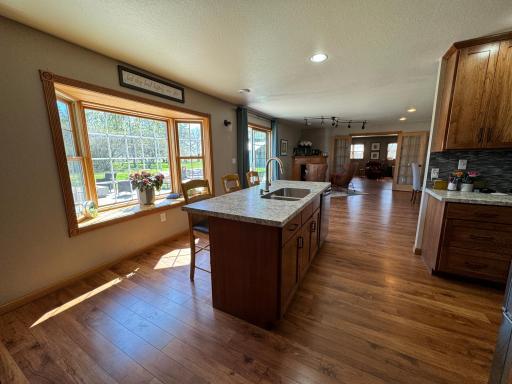 310 7th Street SW, Roseau, MN 56751