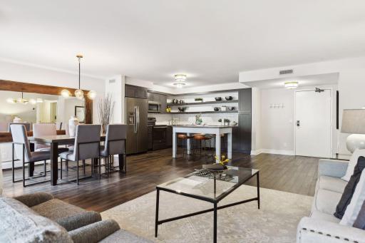 Photo for 7220 York Avenue S, 117, Edina, MN 55435 - listing #6541709 Bright and refreshed, welcome to unit #117 in York Condo West.