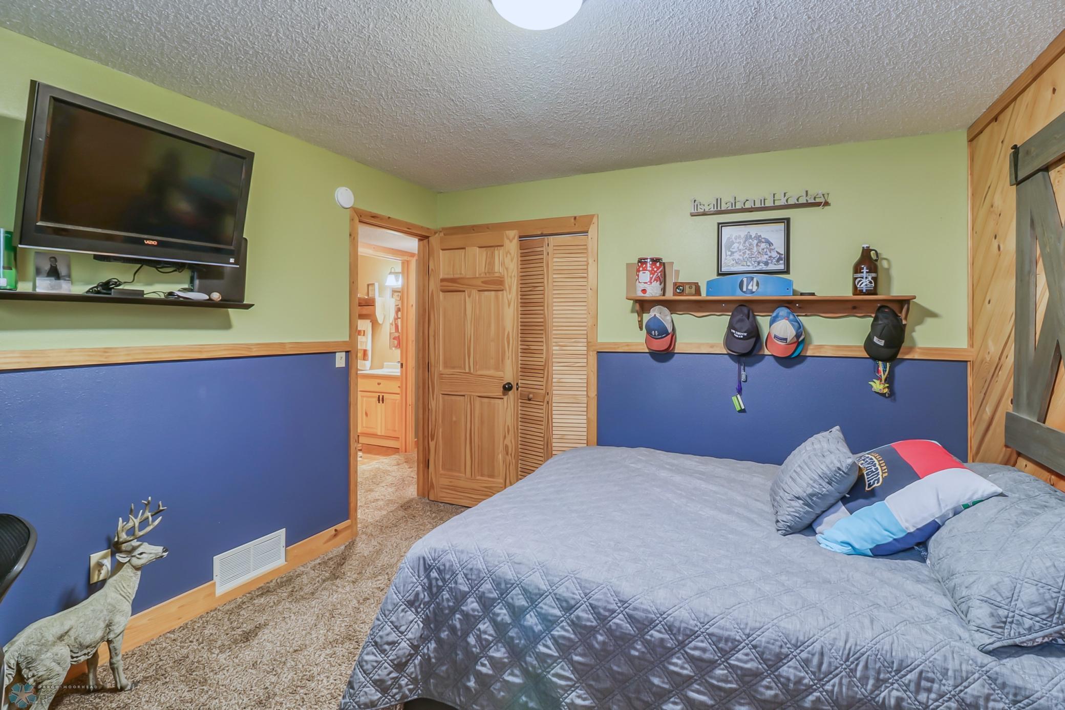 Basement Bedroom1_2.jpg