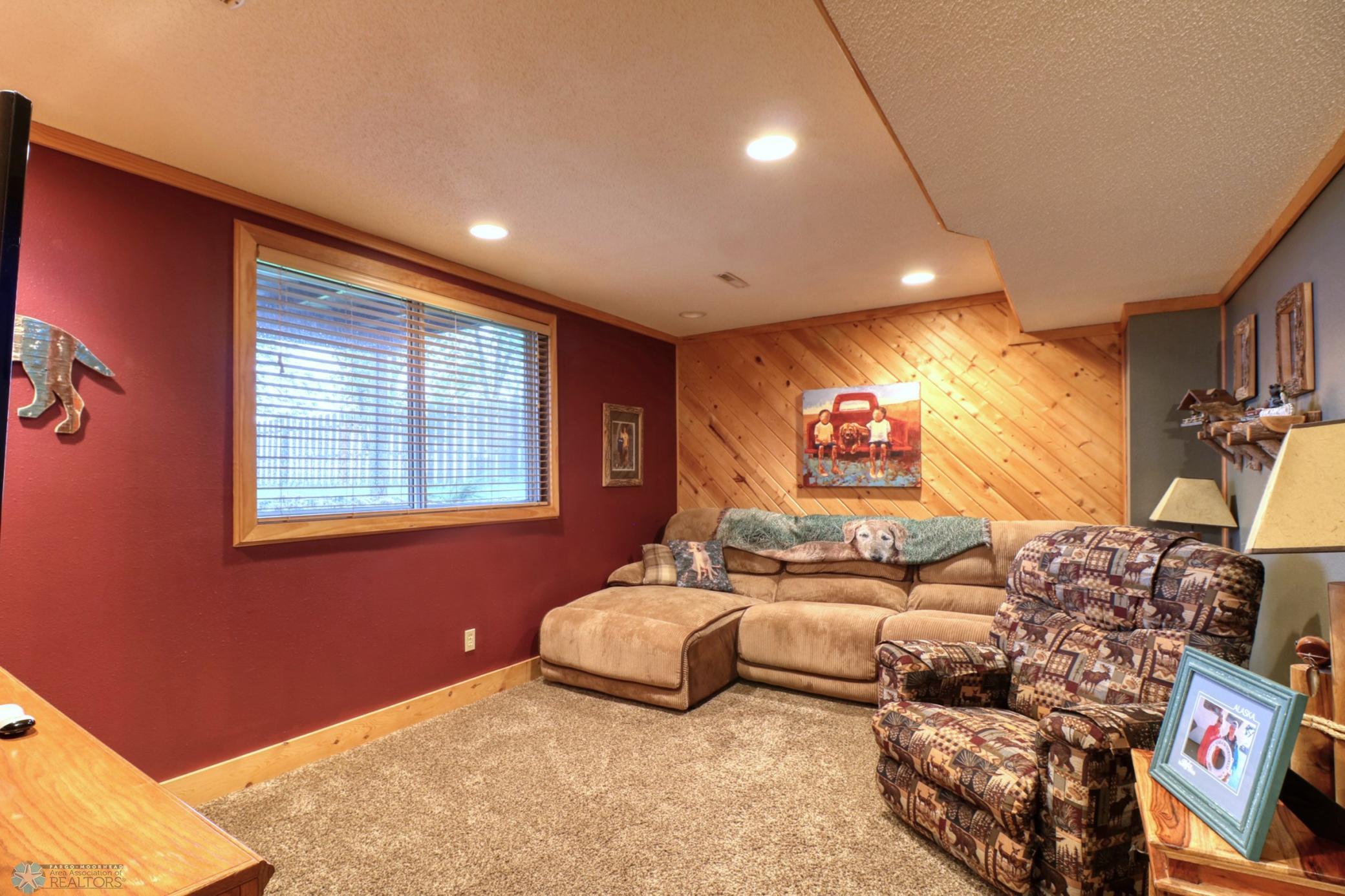 Basement Family Room1_0.jpg