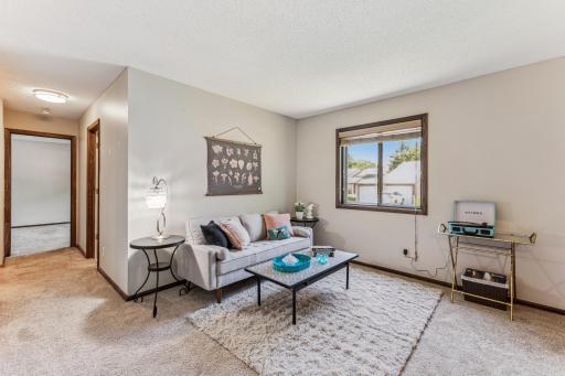 7230 Vista Court, Eden Prairie, MN 55346
