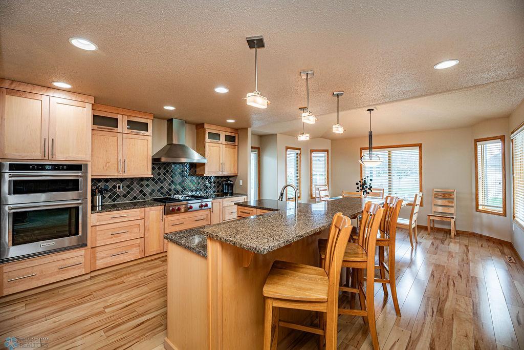 Big Bright Kitchen
