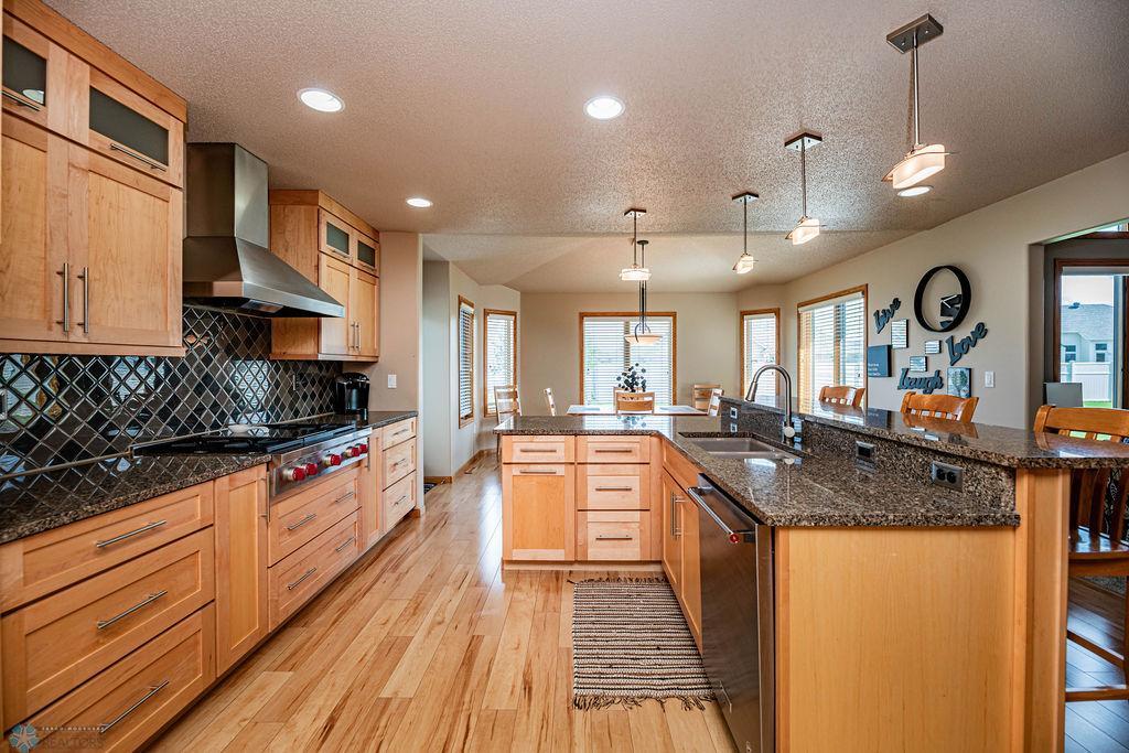 Nice Big Kitchen Work Area