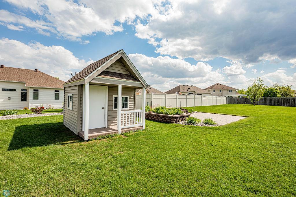 Backyard Enertaining Center