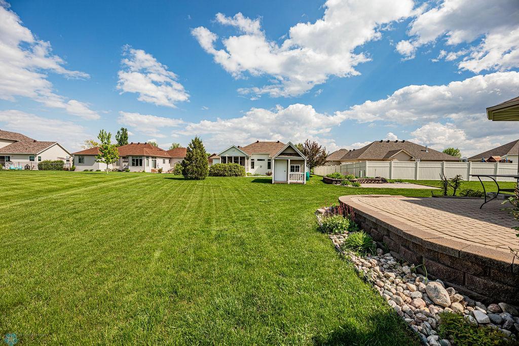 Very Spacious Backyard