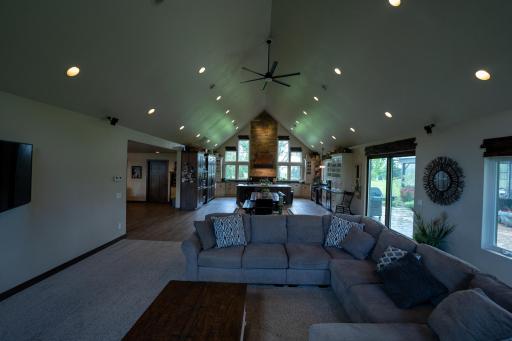 33196 875th Avenue, Blooming Prairie, MN 55917