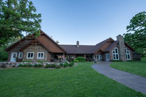 33196 875th Avenue, Blooming Prairie, MN 55917