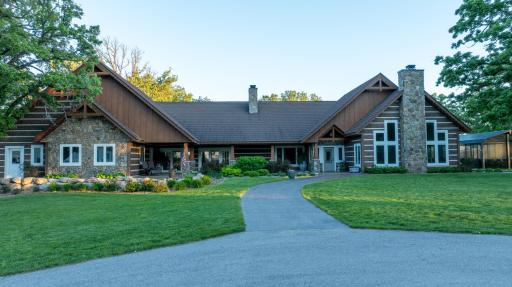 33196 875th Avenue, Blooming Prairie, MN 55917