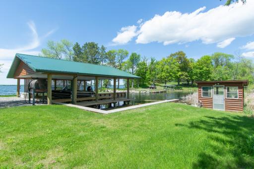 9561 Little Stoney Point Drive NE, Remer, MN 56672