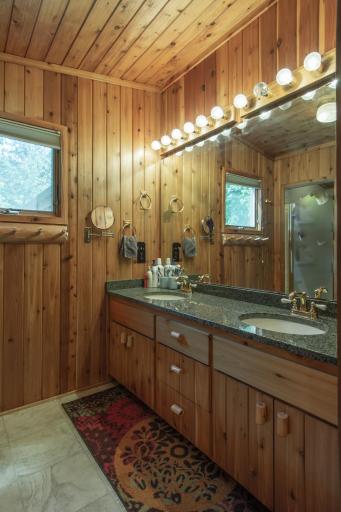 9561 Little Stoney Point Drive NE, Remer, MN 56672