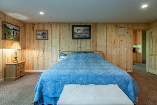 9561 Little Stoney Point Drive NE, Remer, MN 56672