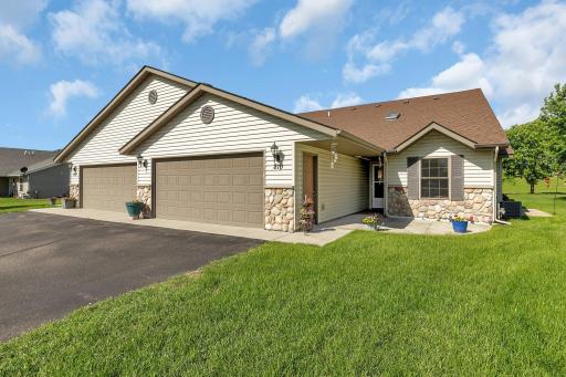 810 11th Avenue NE, Milaca, MN 56353