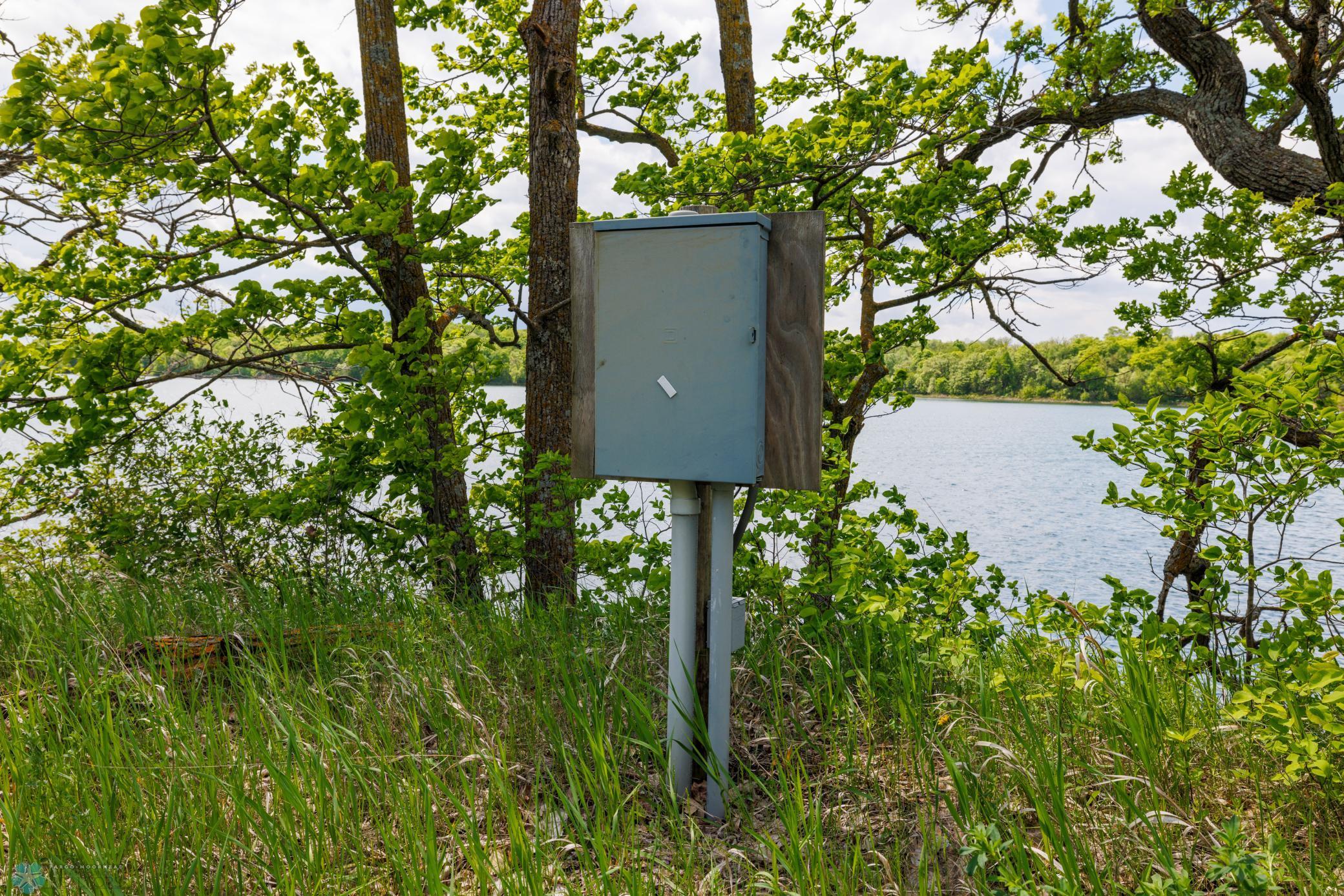 Amdak_Smith Lake Lot-13.jpg