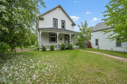 624 NW 3rd Avenue, Grand Rapids, MN 55744