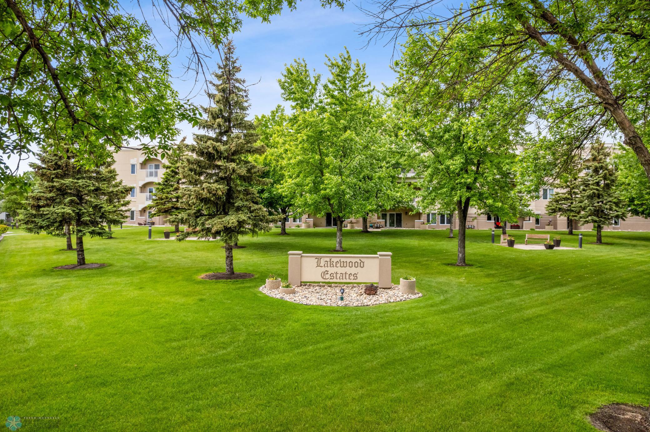 Lakewood Estates