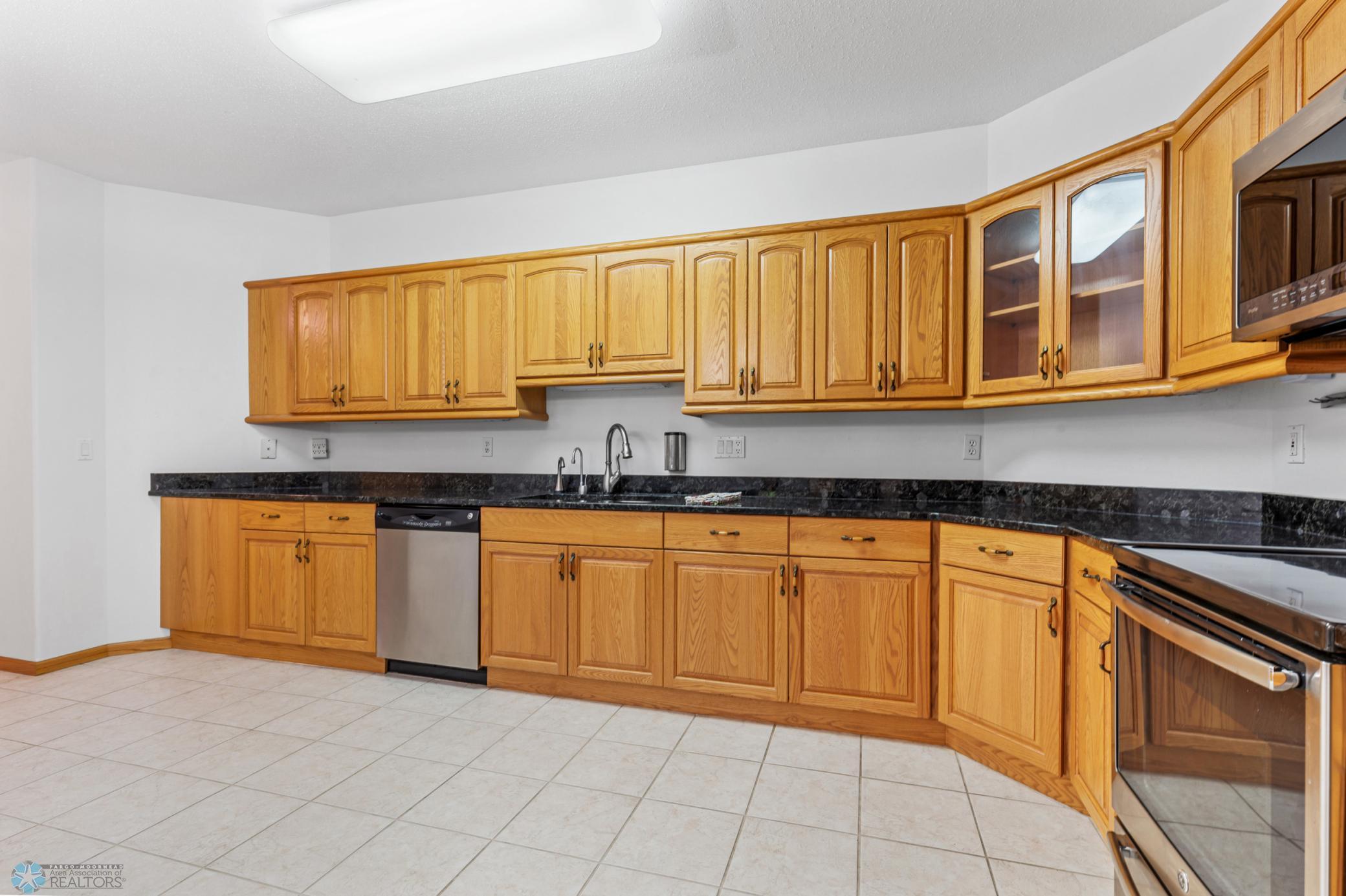 Kitchen with quartz counter tops