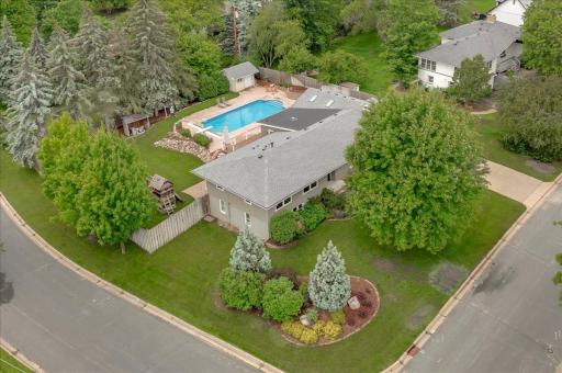 5536 Chantrey Road, Edina, MN 55436