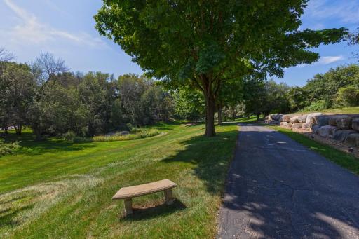 1535 Bavarian Shores Drive, Chaska, MN 55318