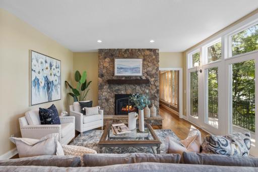 1535 Bavarian Shores Drive, Chaska, MN 55318