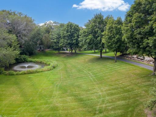 1535 Bavarian Shores Drive, Chaska, MN 55318