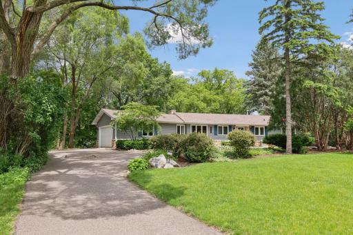 3133 Vicki Lane, Hopkins, MN 55305