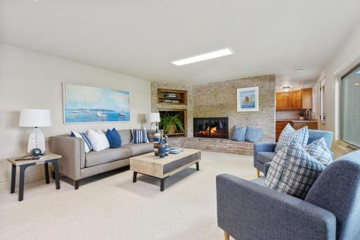 810 Smithtown Terrace, Excelsior, MN 55331