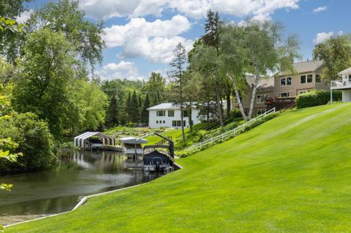 810 Smithtown Terrace, Excelsior, MN 55331
