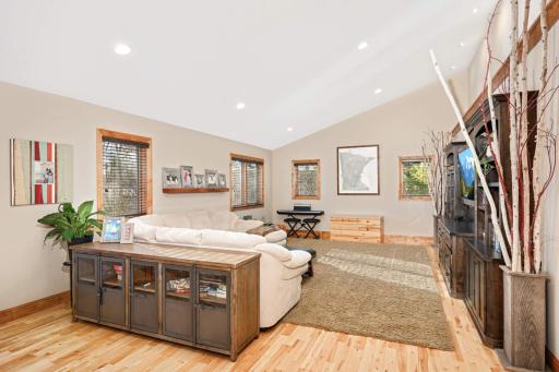 17930 3rd Avenue N, Minneapolis, MN 55447