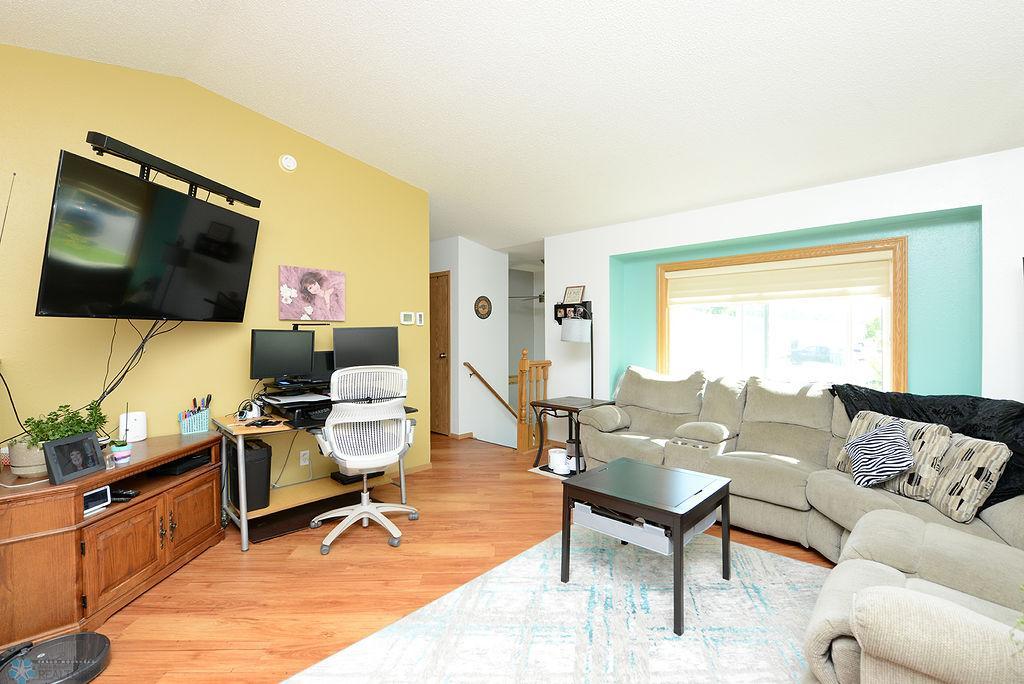 Upper Living 2