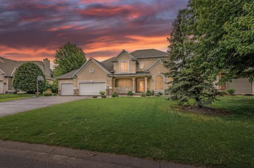 10435 Raleigh Road, Woodbury, MN 55129