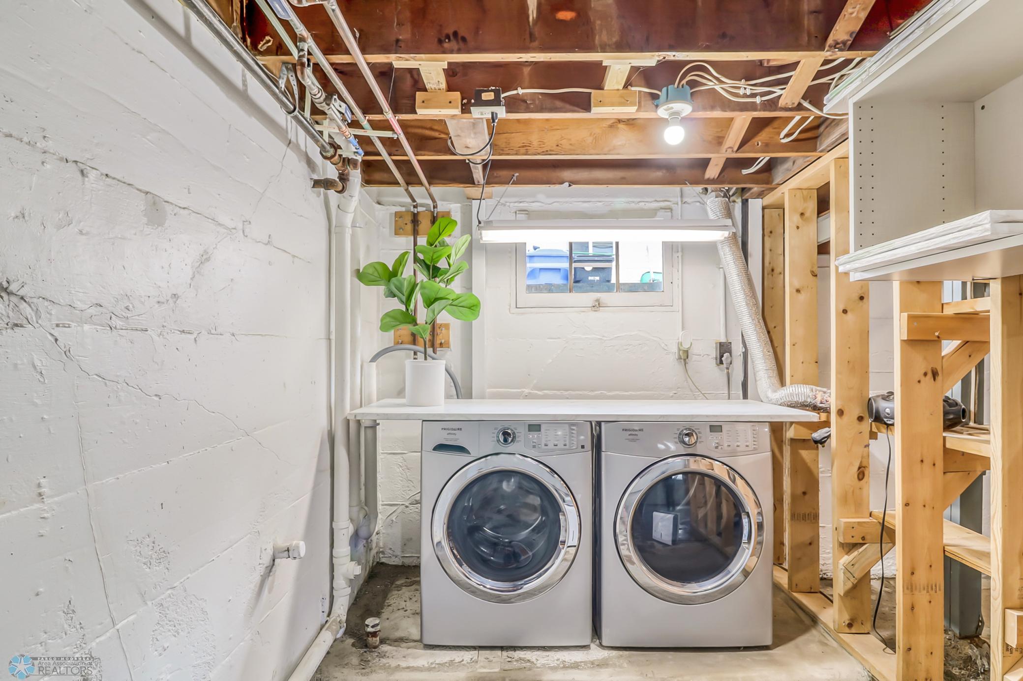 Laundry1_1.jpg