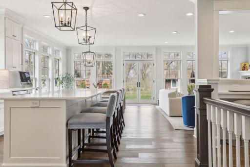 117 Walker Avenue N, Wayzata, MN 55391