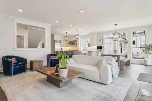117 Walker Avenue N, Wayzata, MN 55391
