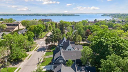 117 Walker Avenue N, Wayzata, MN 55391
