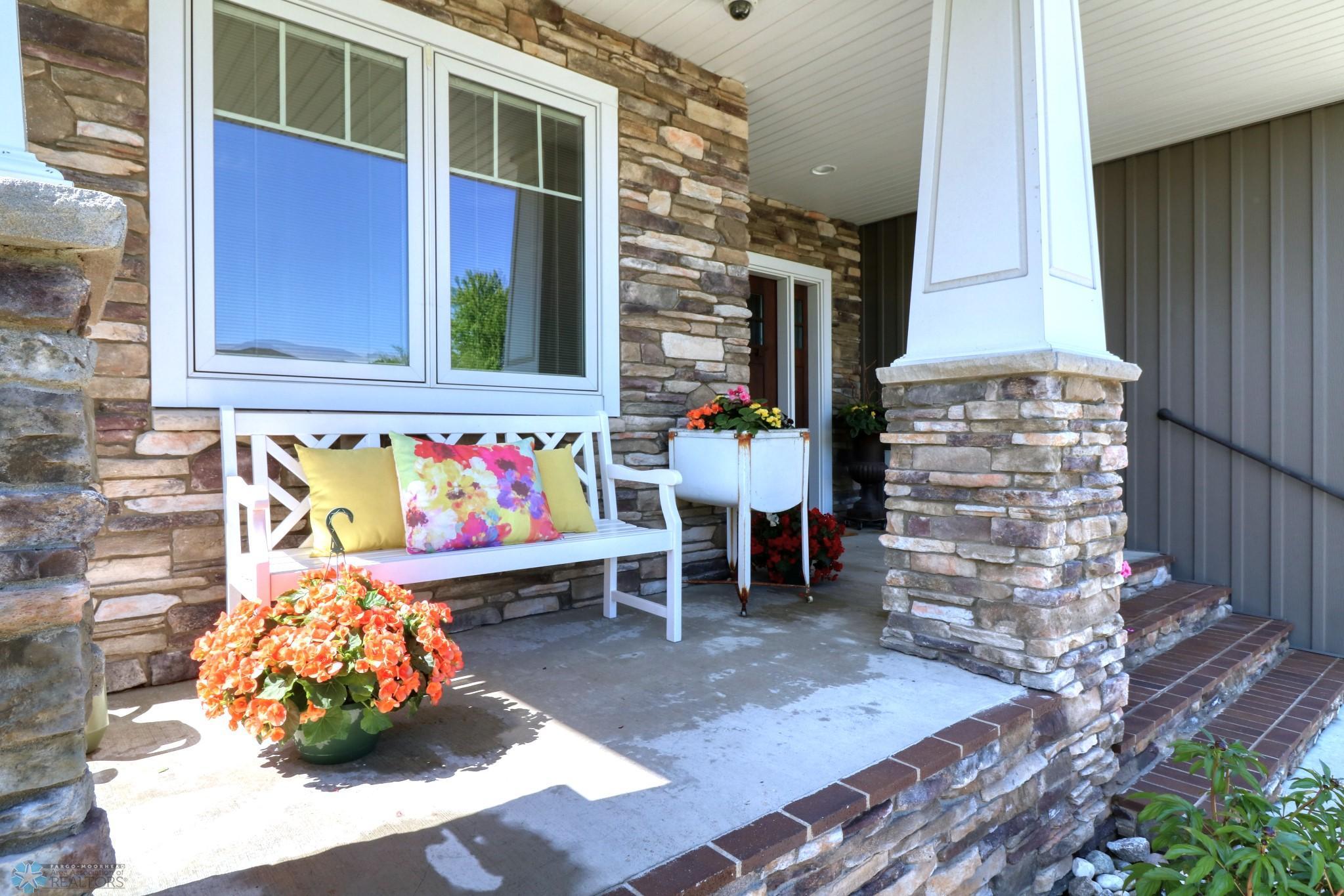 Front Deck1_2.jpg