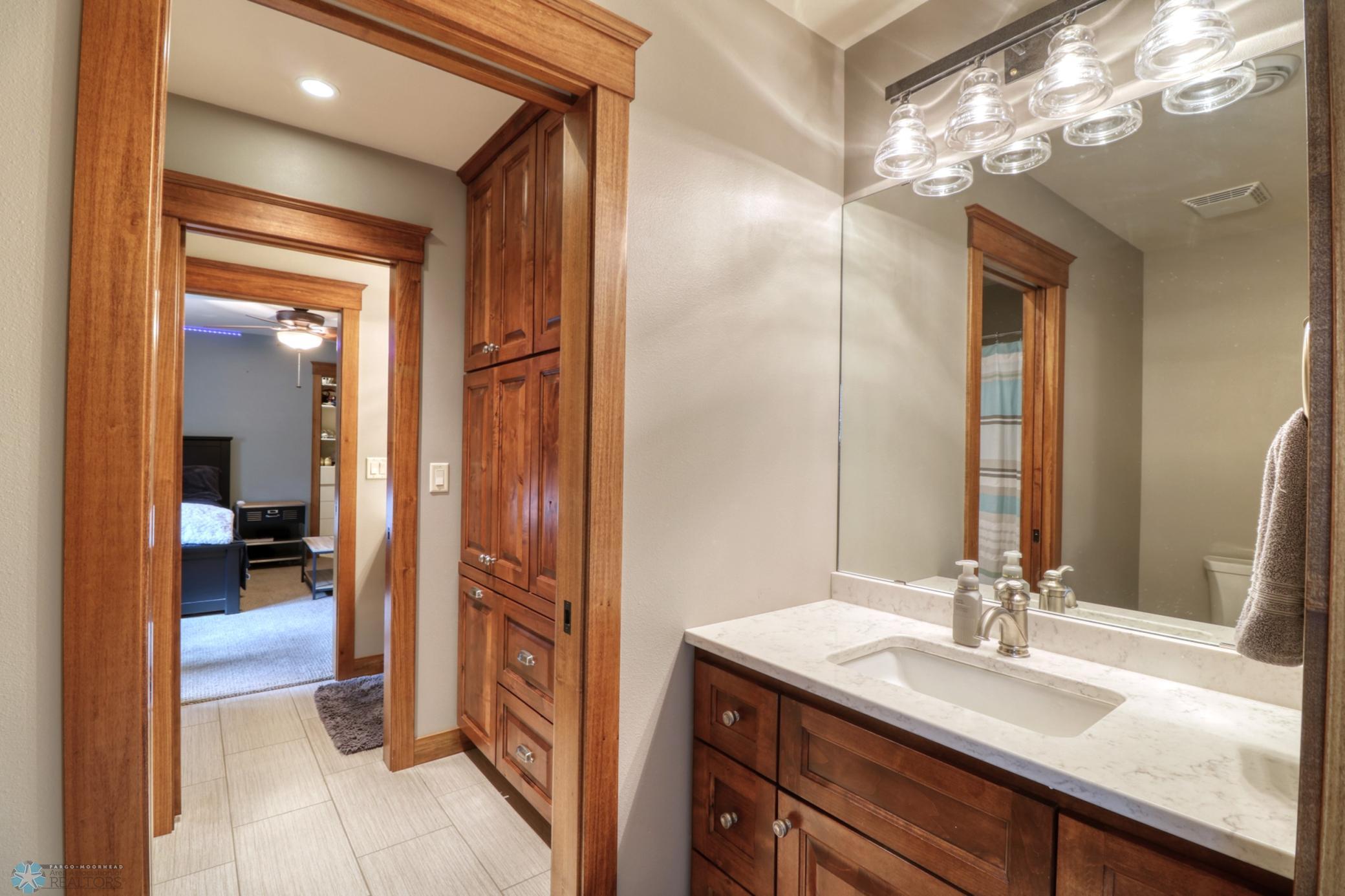 Basement Jack and Jill Bathroom1_1.jpg