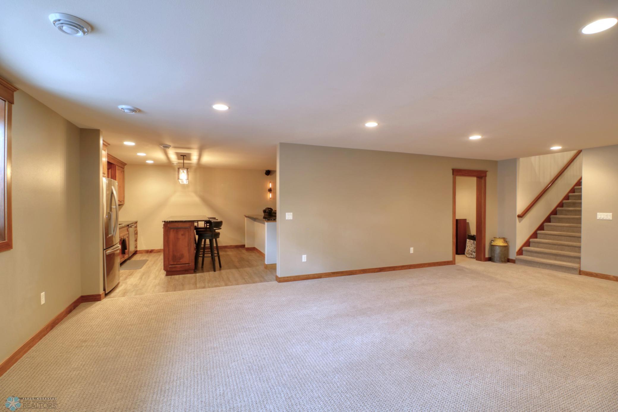 Basement1_4.jpg