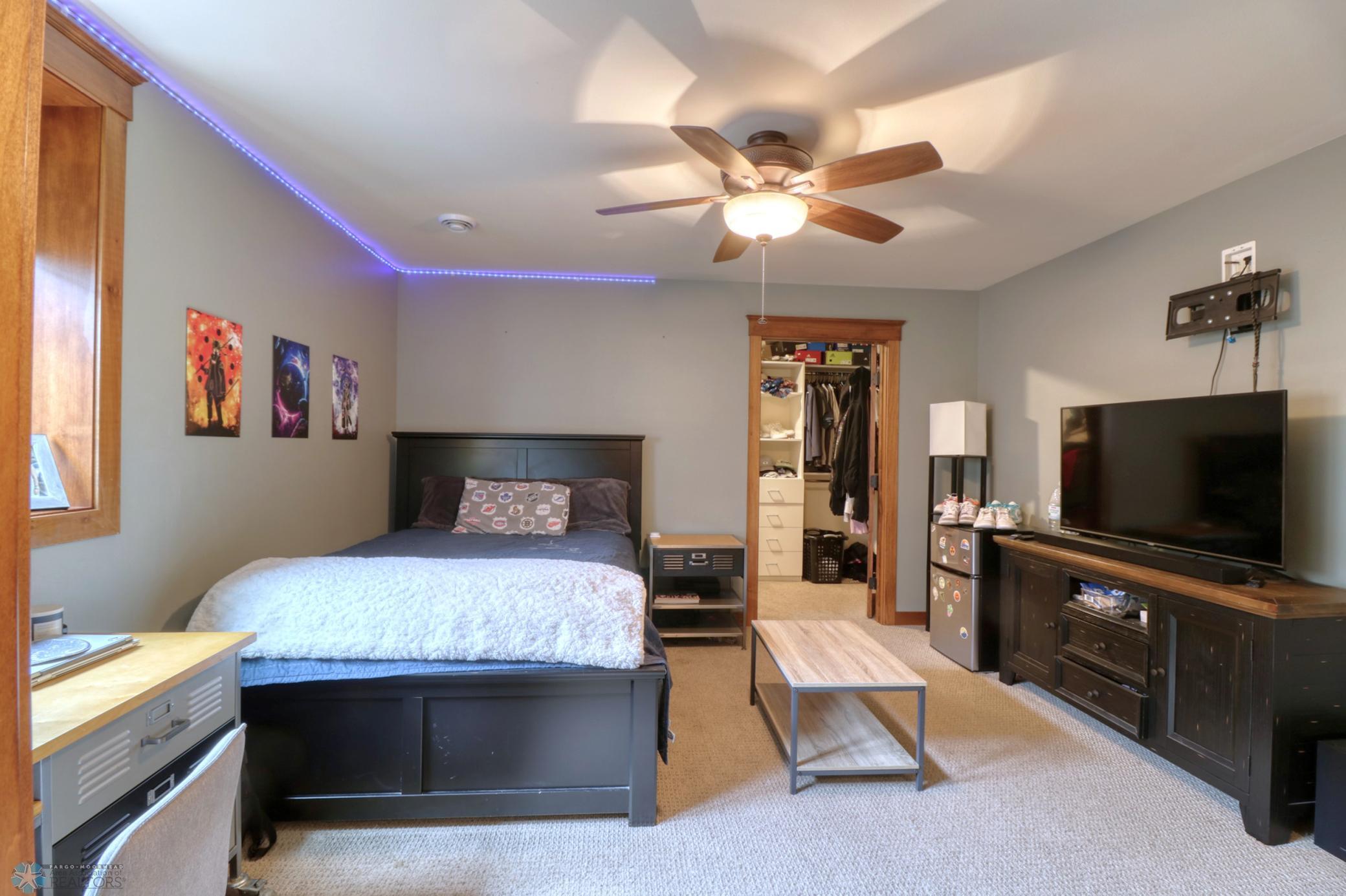 Basement Bedroom2_1.jpg