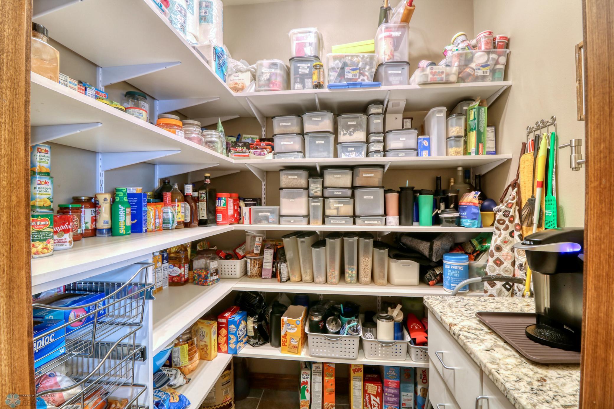 Kitchen_Pantry.jpg