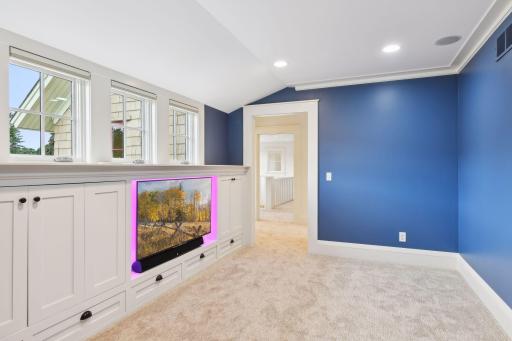 3 Windy Ridge Place, Mendota, MN 55150
