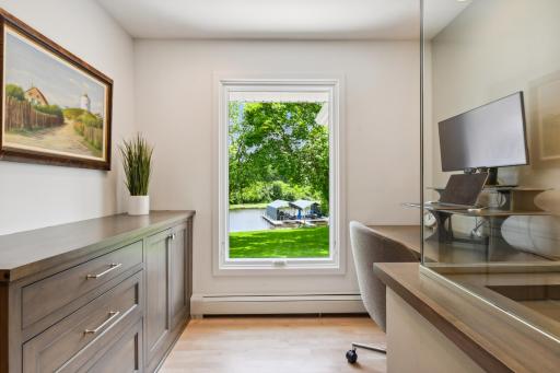 2940 Casco Point Road, Wayzata, MN 55391