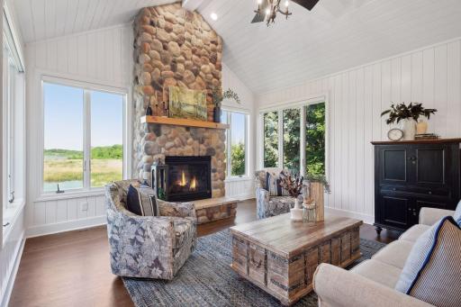 Charming main floor family room right off the kitchen