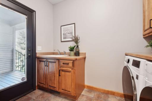8330 Kelzer Pond Drive, Victoria, MN 55386