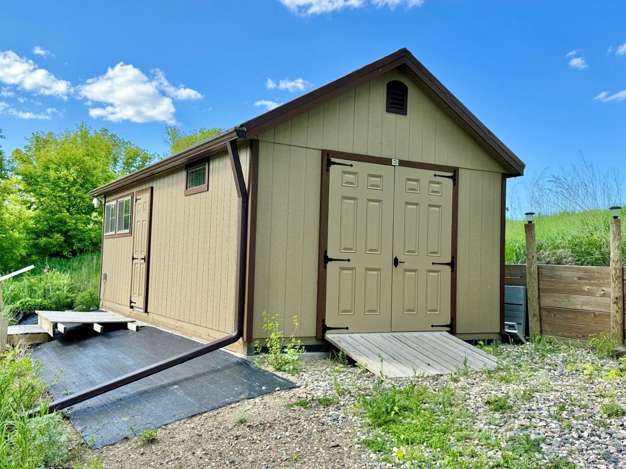 26-Garden Shed by pond.jpg